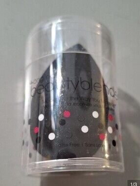 BeautyBlender Pink Black Makeup Sponge